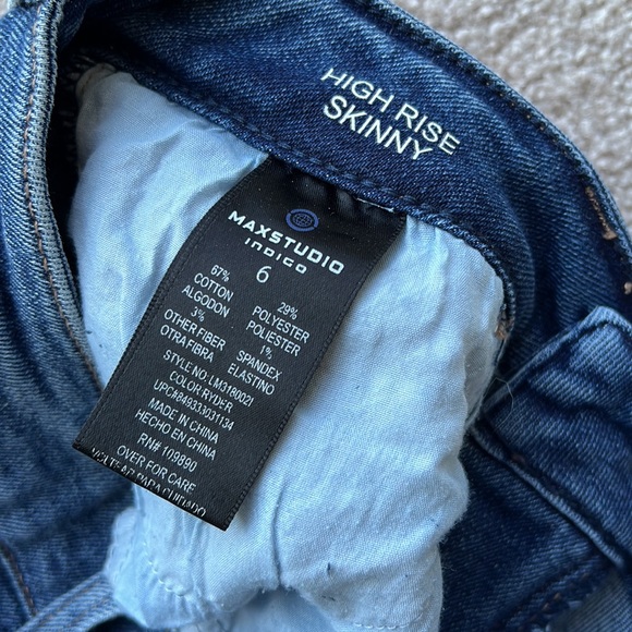 Maxstudio Indigo High Rise Skinny Jeans - Picture 4 of 6